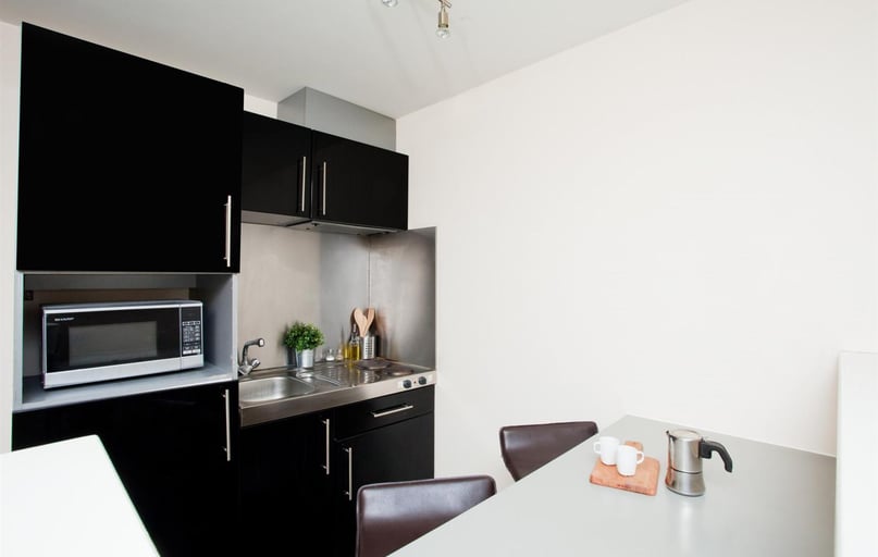 Dighton Street, Kingsdown, Bristol - Image 1